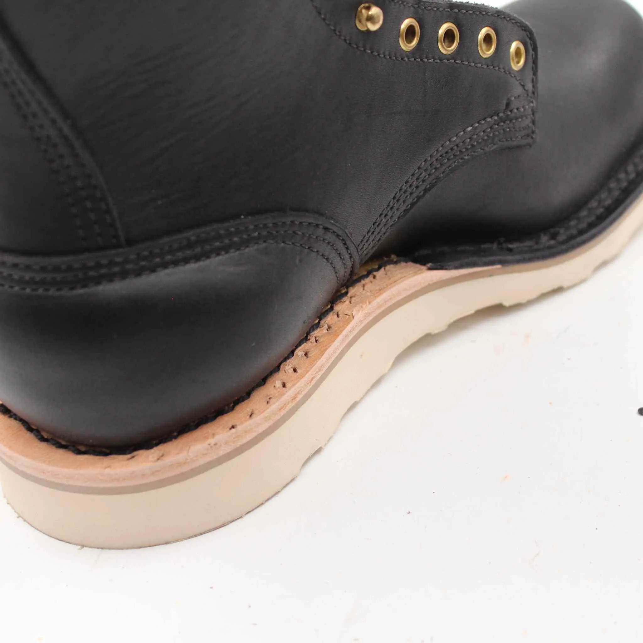 Forefront 8" (Safety Toe) - 9.5/EE