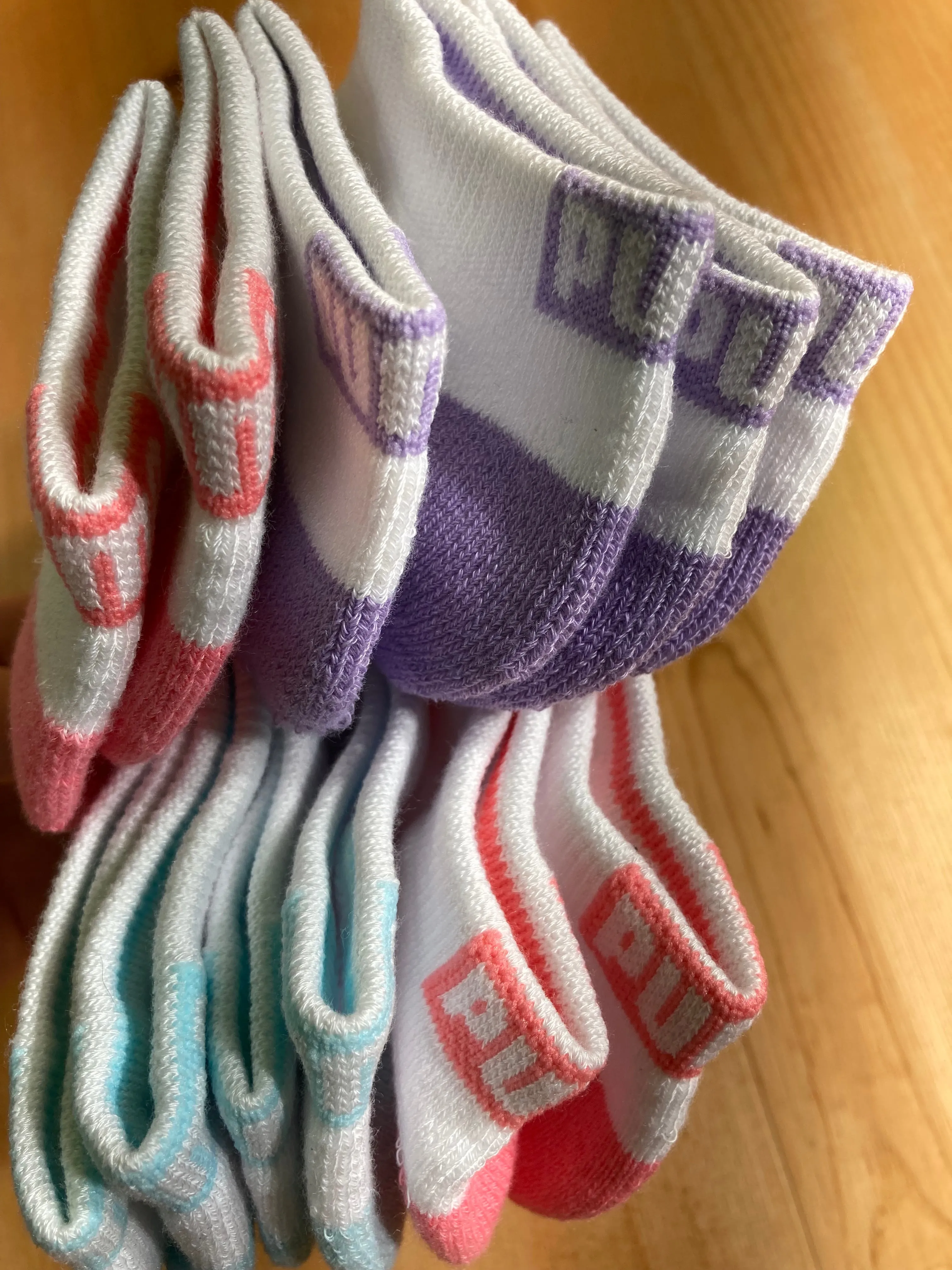 NEW! PUMA SPORTSTYLE Womens Shoe Size 5-9.5 Cushioned 6 Pair Low Cut Socks