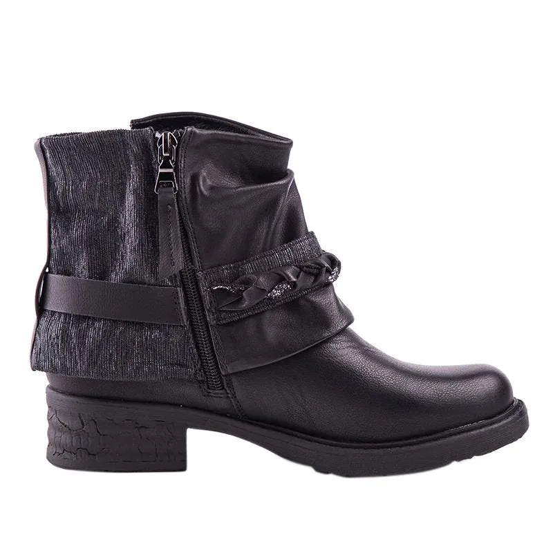Women's Autumn/Winter Round Toe Ankle Boots With Metal Decorations