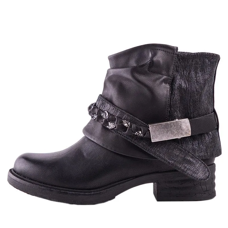 Women's Autumn/Winter Round Toe Ankle Boots With Metal Decorations