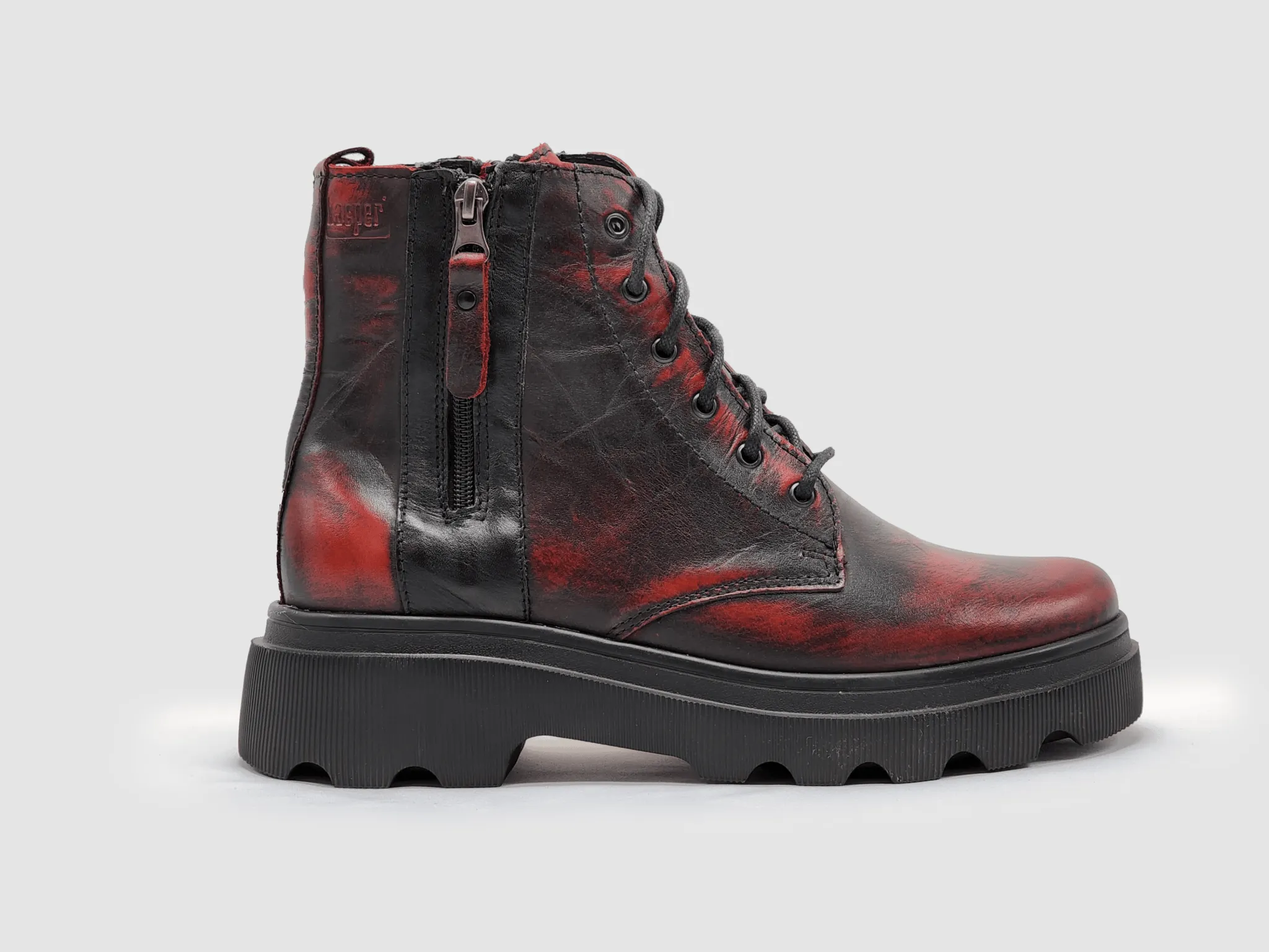 Women's Modern Lined Zip-Up Leather Boots - Black/Red